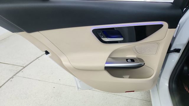 Used 2022 Mercedes-Benz C 300 Sedan image 33