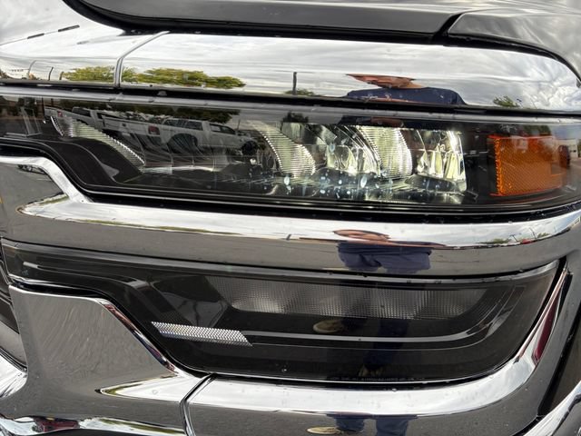 New 2027 RAM 3500 Tradesman AWD/4WD image 9