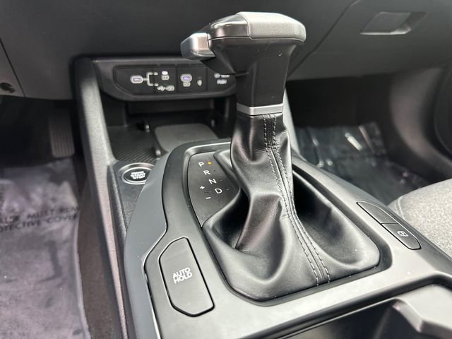 Used 2025 Kia K4 EX image 28