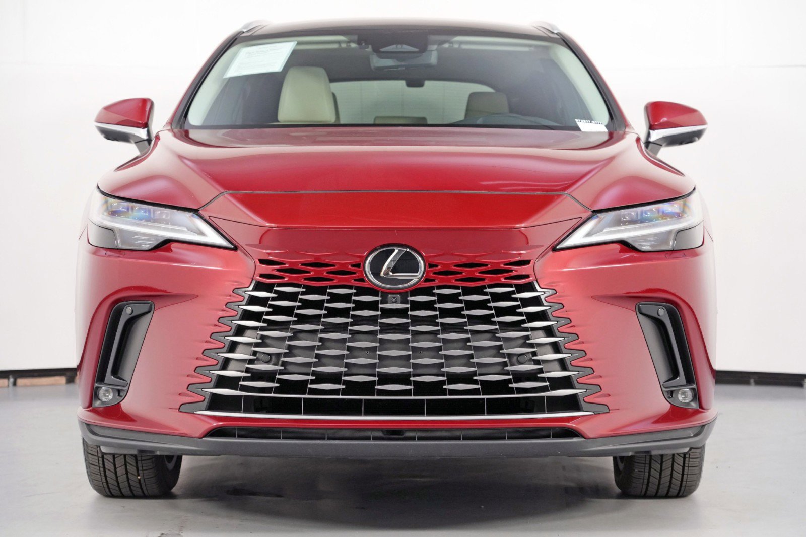 Used 2024 Lexus RX 350 Luxury w/ Convenience Package image 7