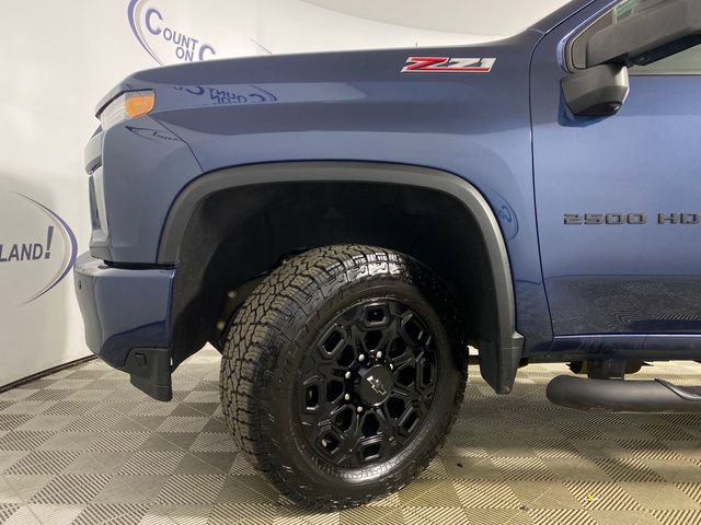 Certified 2022 Chevrolet Silverado 2500 LTZ w/ LTZ Plus Package image 29