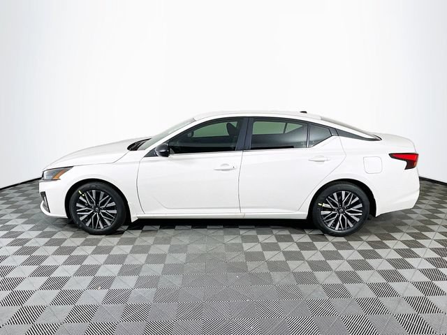 New 2026 Nissan Altima 2.5 SV FWD image 4