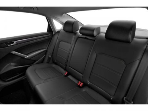Certified 2022 Volkswagen Passat 2.0T SE image 15