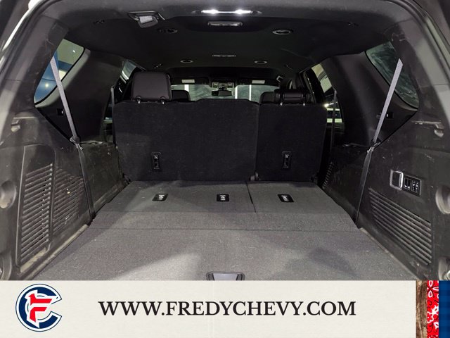 Used 2021 Chevrolet Tahoe Z71 w/ Z71 Off-Road Package AWD/4WD image 19