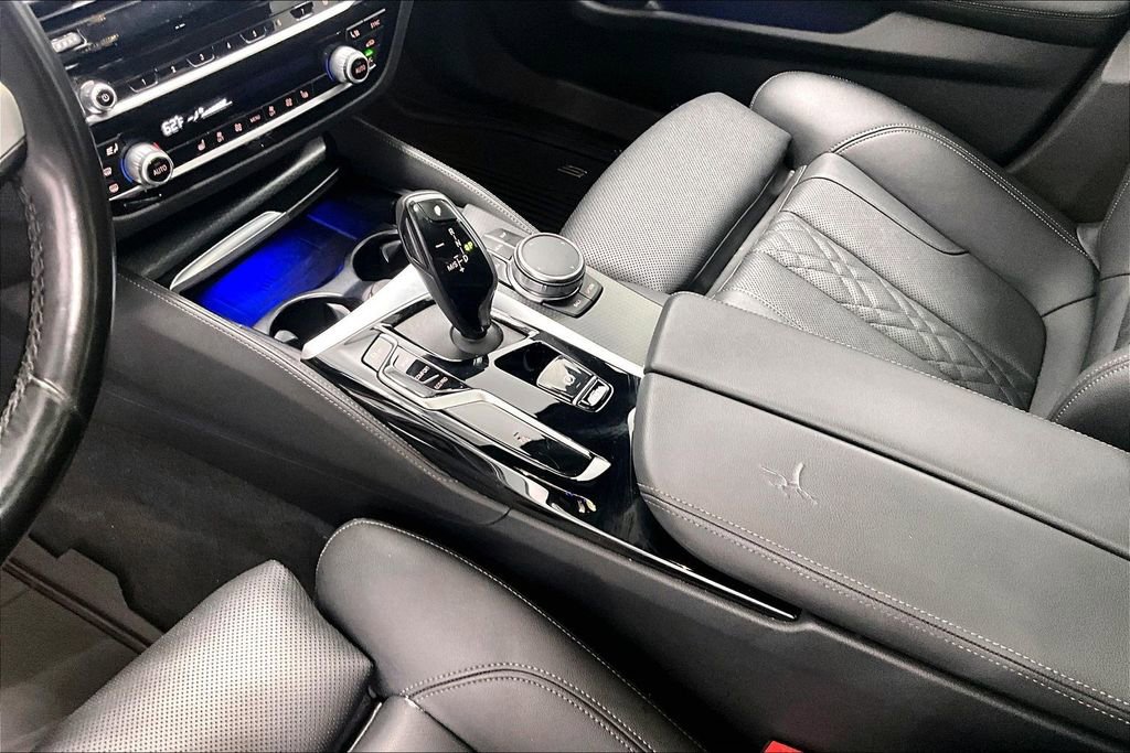 Used 2023 BMW 530i w/ M Sport Package RWD image 14