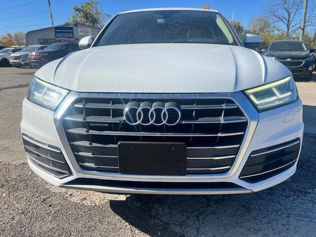 Used 2018 Audi Q5 2.0T Premium Plus w/ Premium Plus Package image 2
