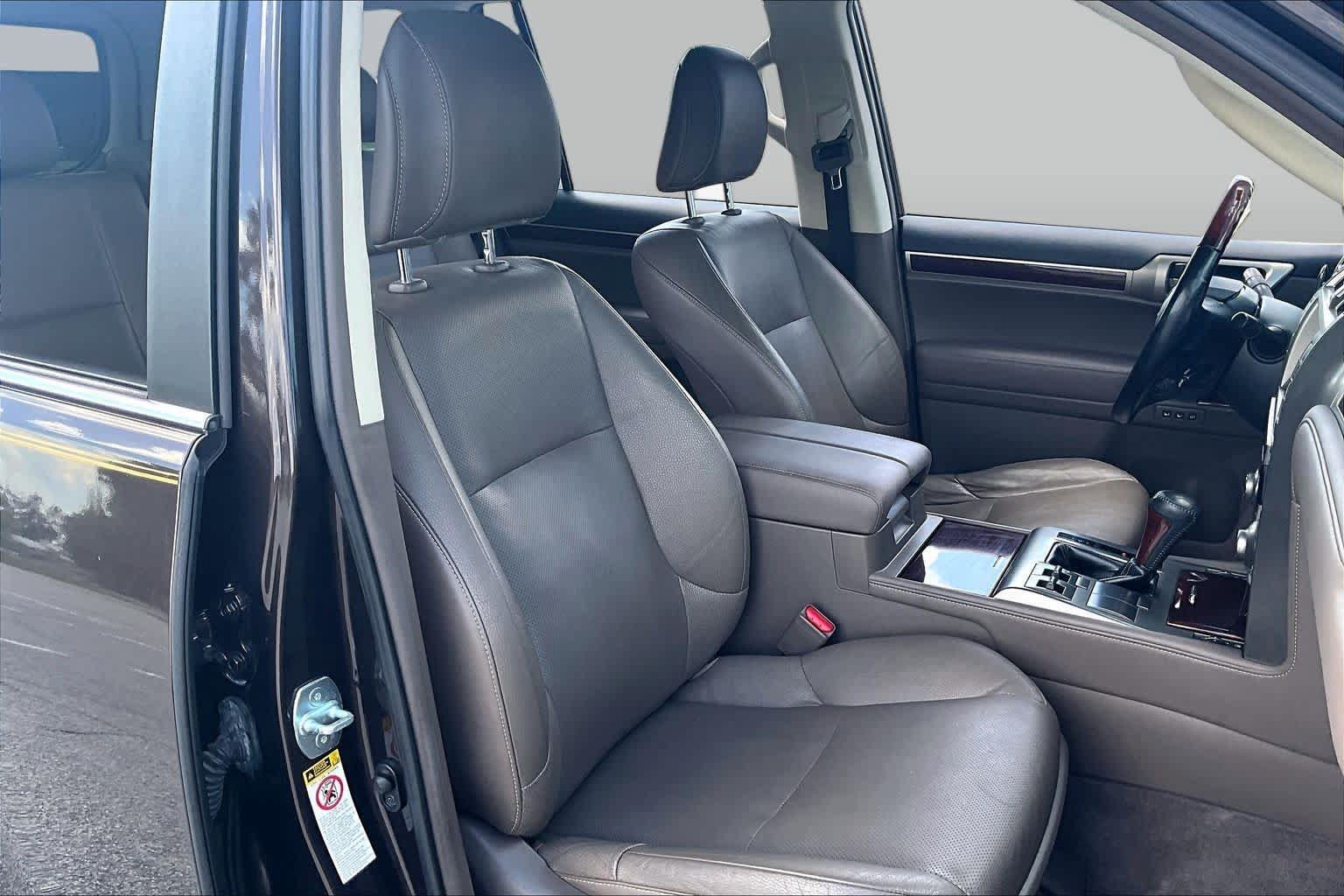 Used 2016 Lexus GX 460 w/ Premium Package AWD/4WD image 9