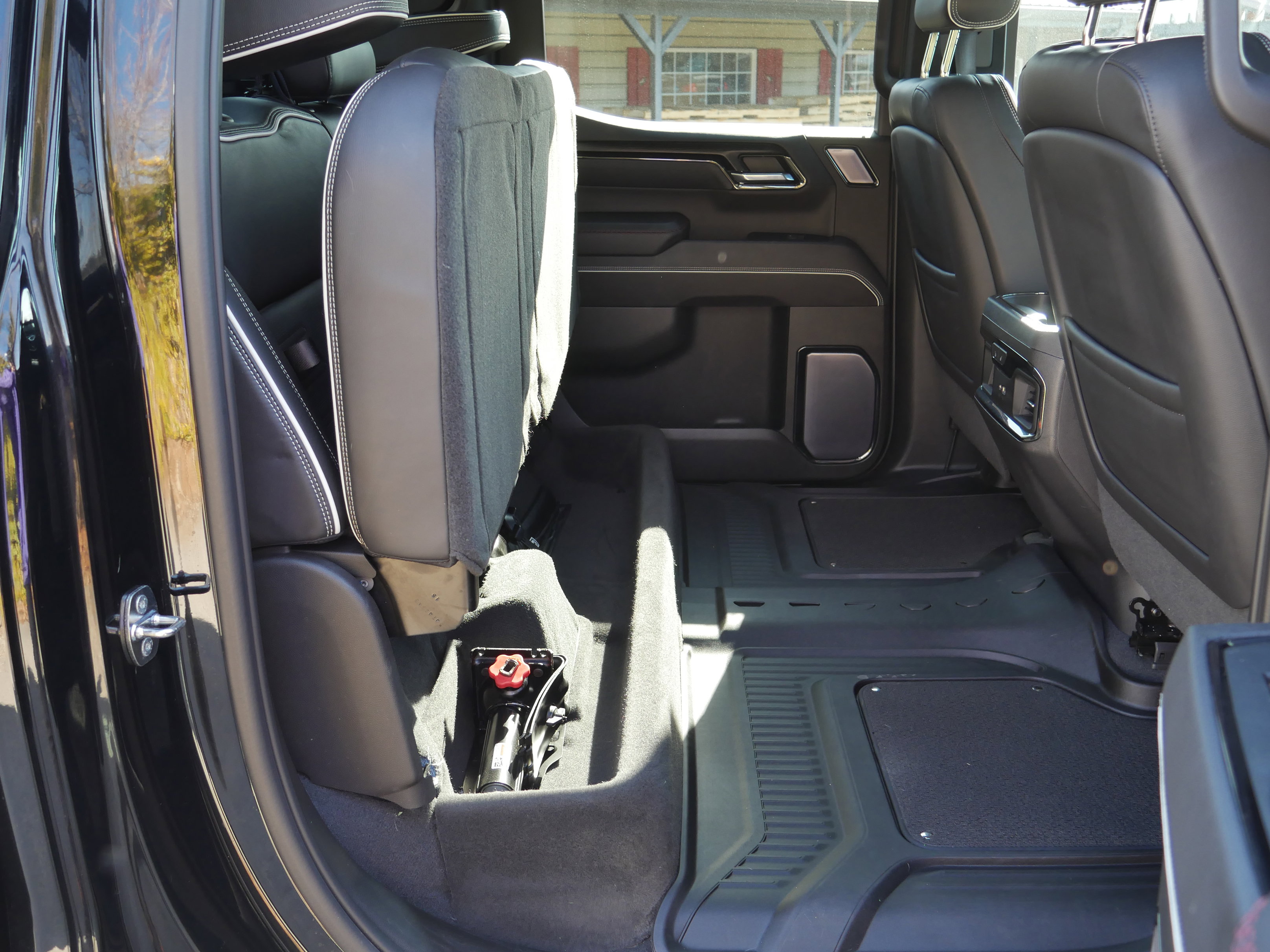 Used 2022 GMC Sierra 1500 AT4X image 37