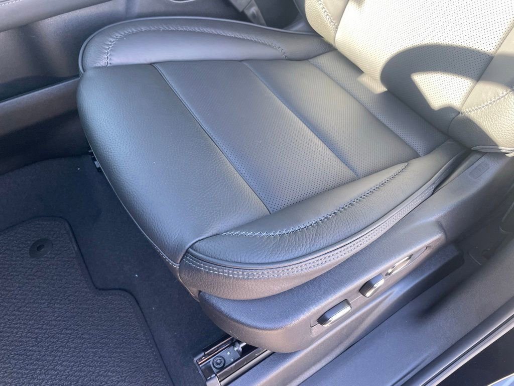 New 2026 GMC Yukon XL Denali w/ Denali Reserve Package image 22