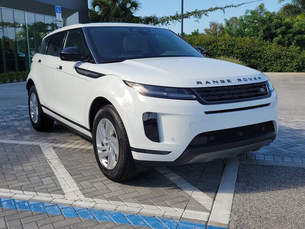 New 2026 Land Rover Range Rover Evoque S AWD/4WD image 6