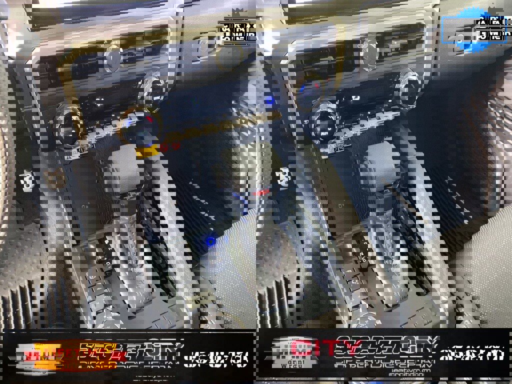 Used 2025 Toyota Tacoma TRD Sport w/ TRD Sport Premium Package image 22