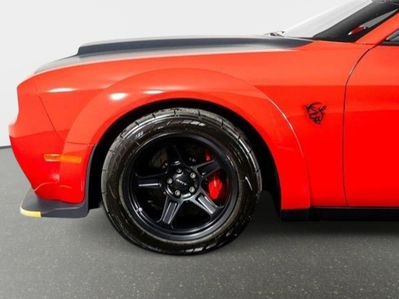Used 2018 Dodge Challenger SRT Demon RWD image 18
