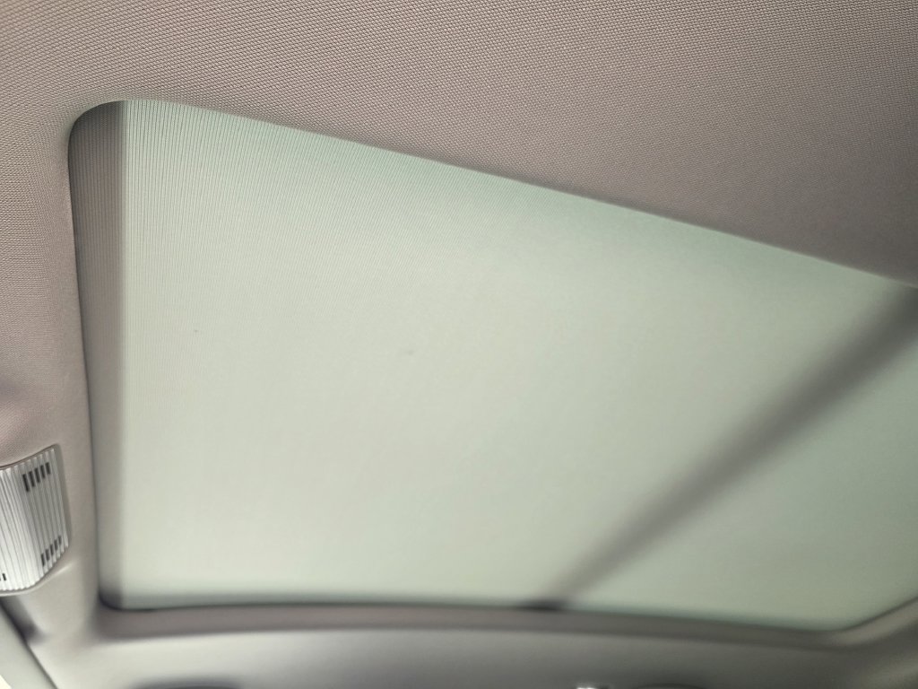 New 2026 Volkswagen Atlas SE FWD image 21