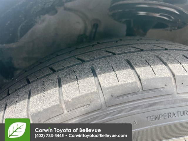 Used 2013 Toyota Sienna LE FWD image 26