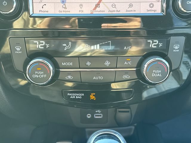 Used 2019 Nissan Rogue SV w/ Premium Package AWD/4WD image 32