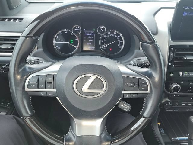 Used 2023 Lexus GX 460 Luxury w/ Sport Design Package AWD/4WD image 21