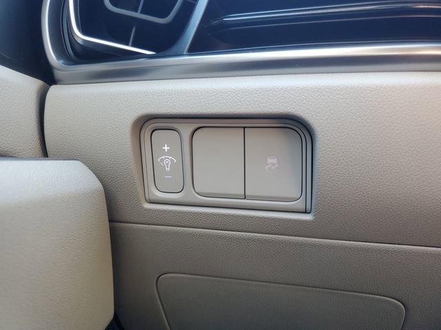 New 2026 Kia Sorento S w/ S Panoramic Sunroof Package image 30