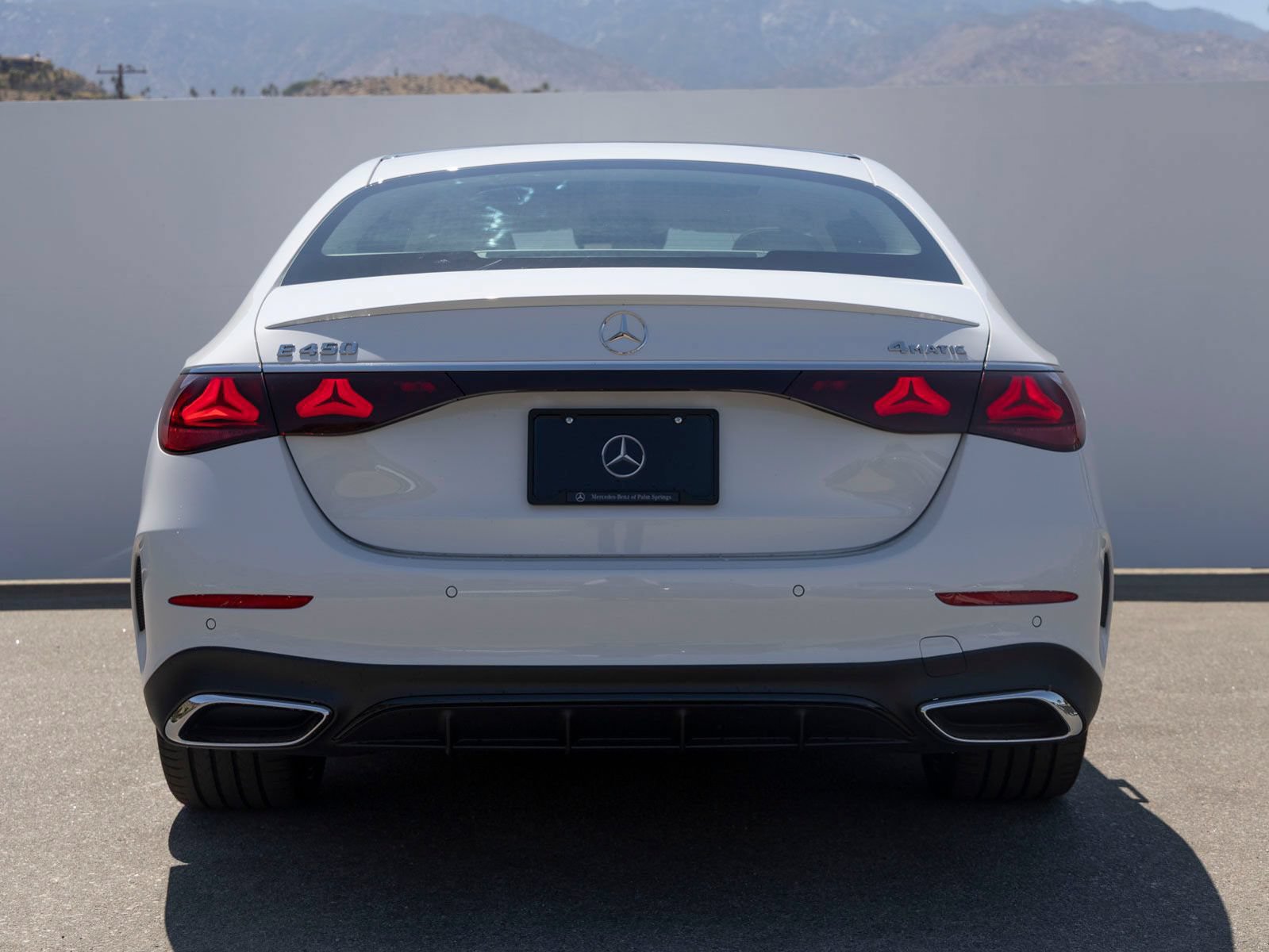 New 2026 Mercedes-Benz E 450 4MATIC Sedan image 9