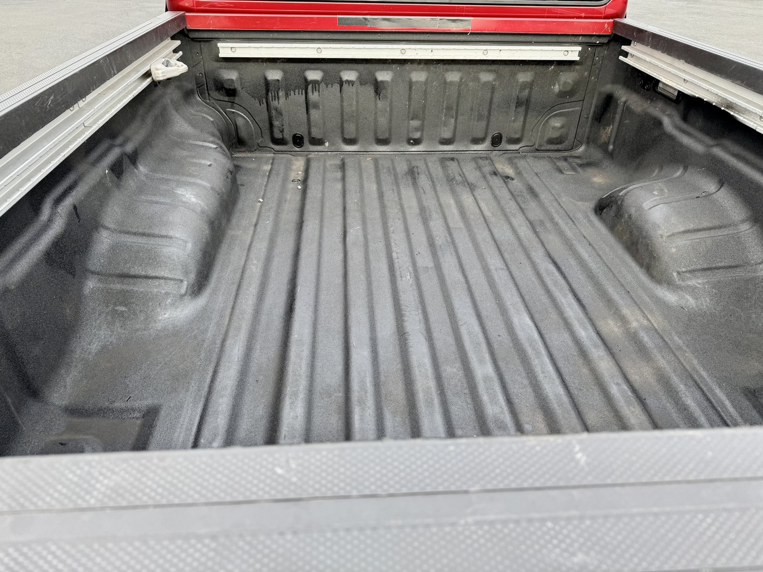 Used 2022 Nissan Frontier SV AWD/4WD image 6