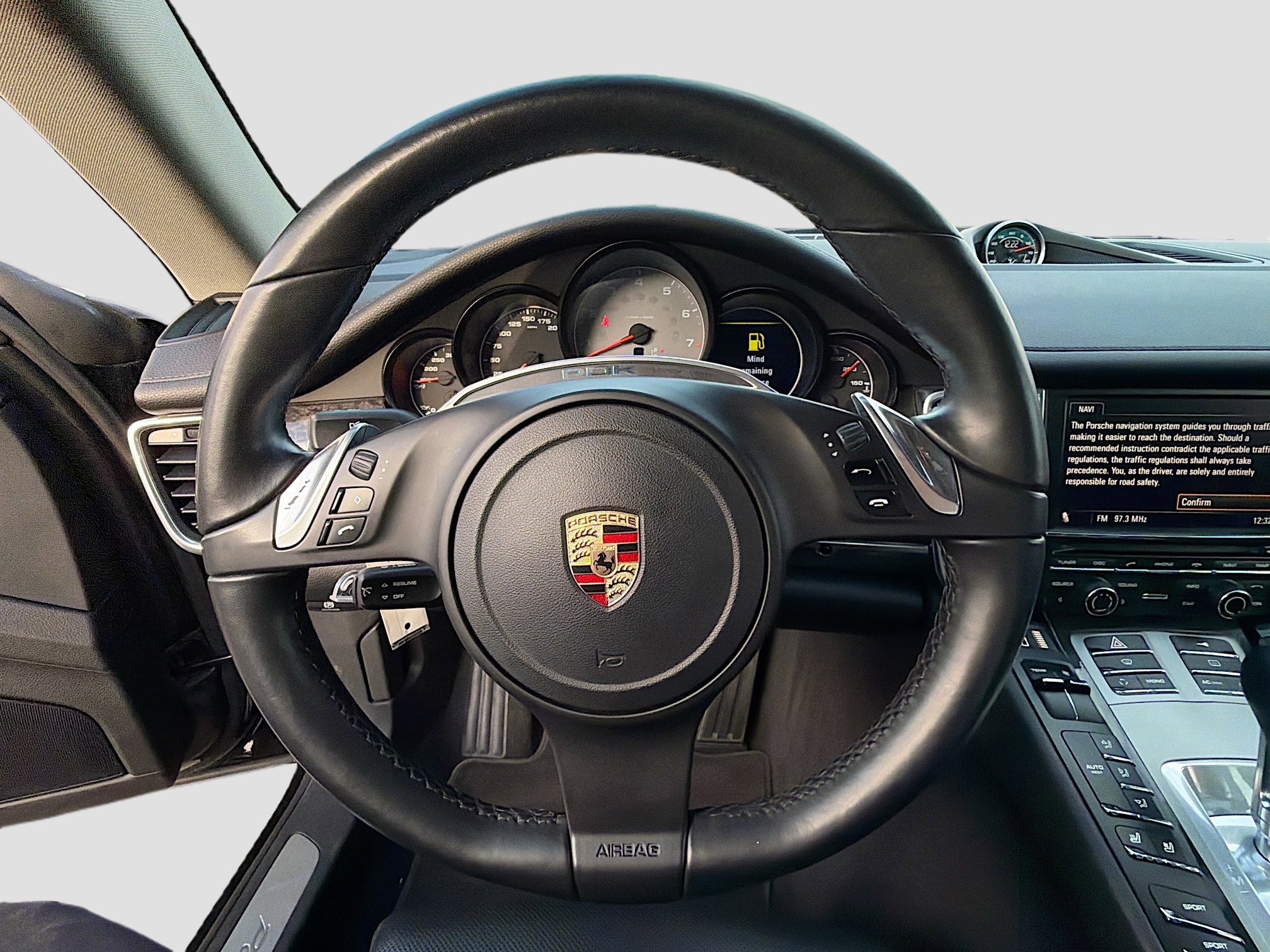 Used 2011 Porsche Panamera 4S image 38