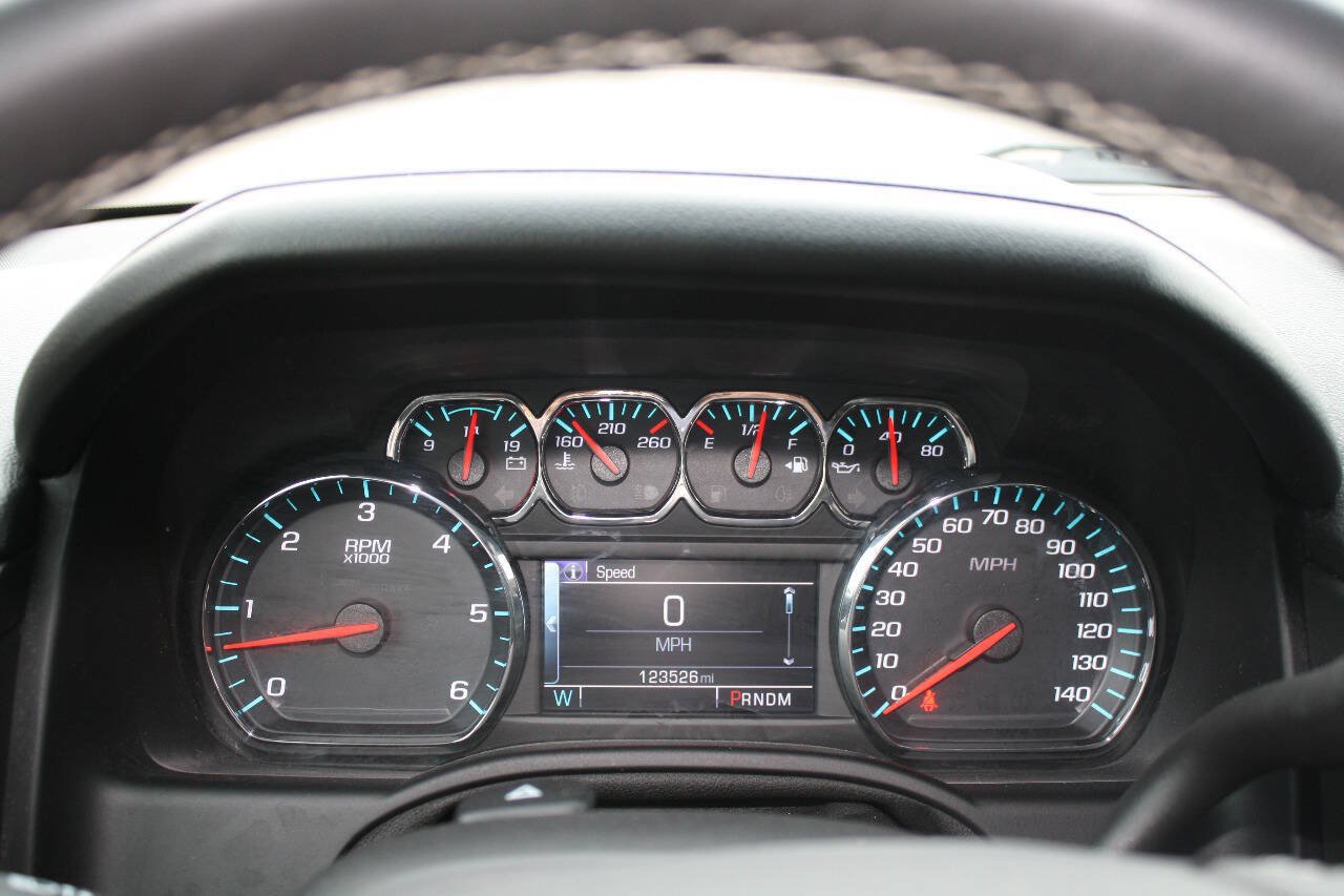 Used 2015 Chevrolet Tahoe LTZ AWD/4WD image 9