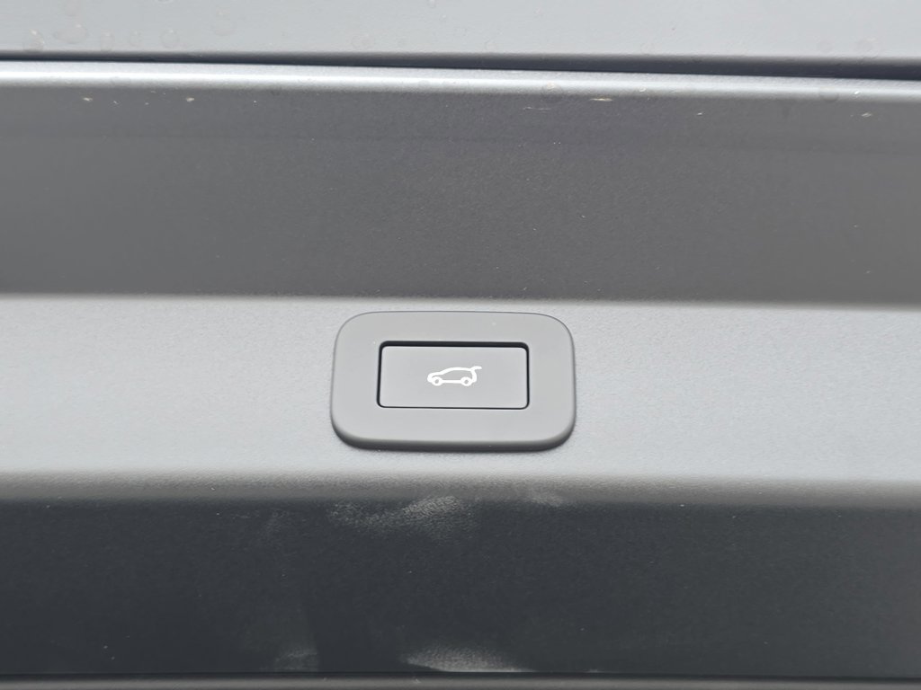 New 2026 Land Rover Range Rover Sport Dynamic SE AWD/4WD image 13