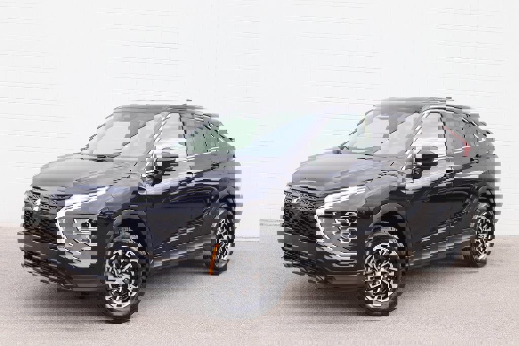 Used 2024 Mitsubishi Eclipse Cross ES image 28