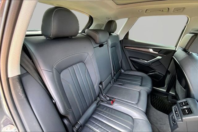Used 2023 Audi Q5 2.0T Premium Plus w/ Premium Plus Package AWD/4WD image 29