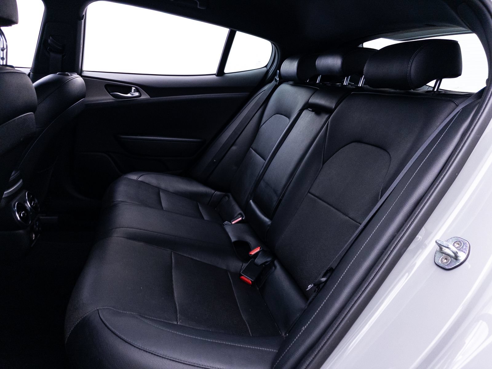 Used 2019 Kia Stinger GT RWD image 39