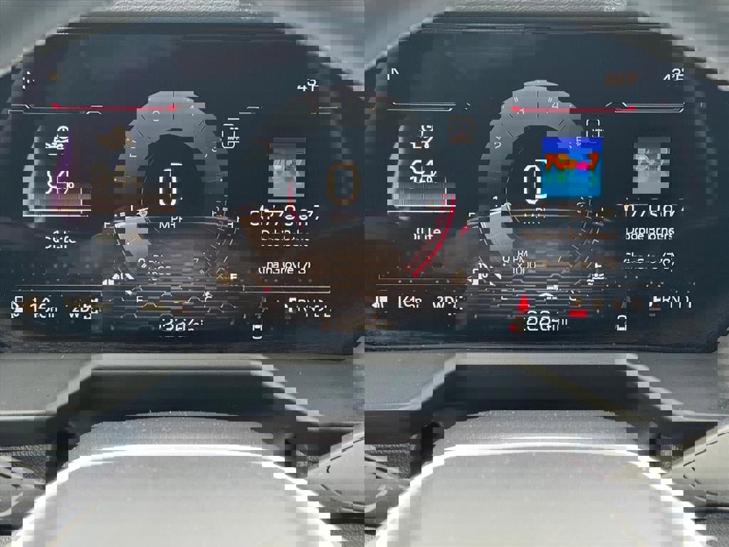 Used 2025 GMC Acadia Elevation image 9