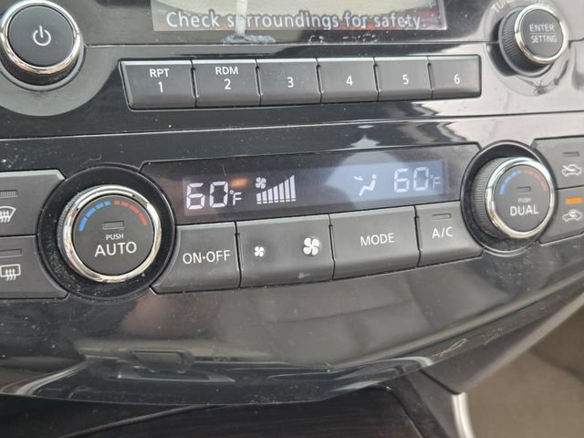 Used 2014 Nissan Altima 2.5 SL w/ Moonroof Package FWD image 21