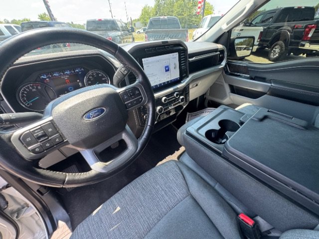 Used 2022 Ford F150 XLT w/ Equipment Group 302A High AWD/4WD image 3