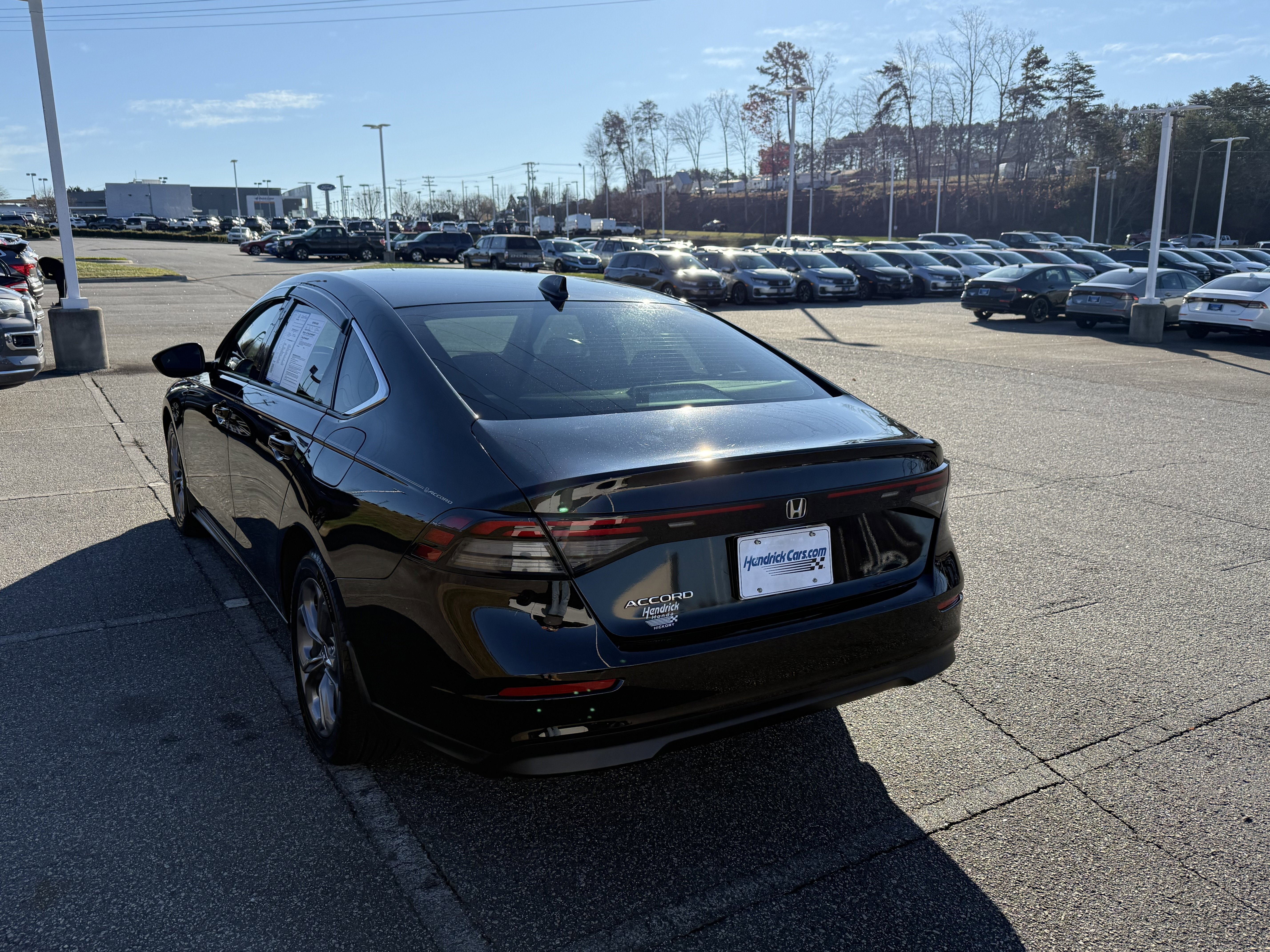 Used 2024 Honda Accord EX image 6