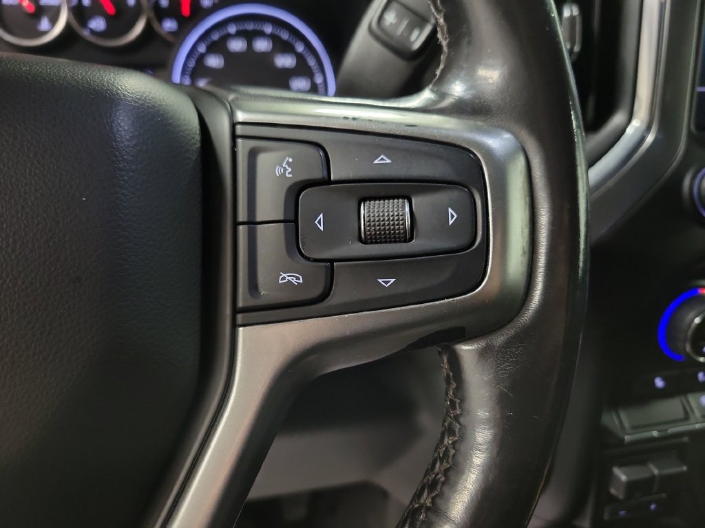 Used 2019 Chevrolet Silverado 1500 RST AWD/4WD image 28