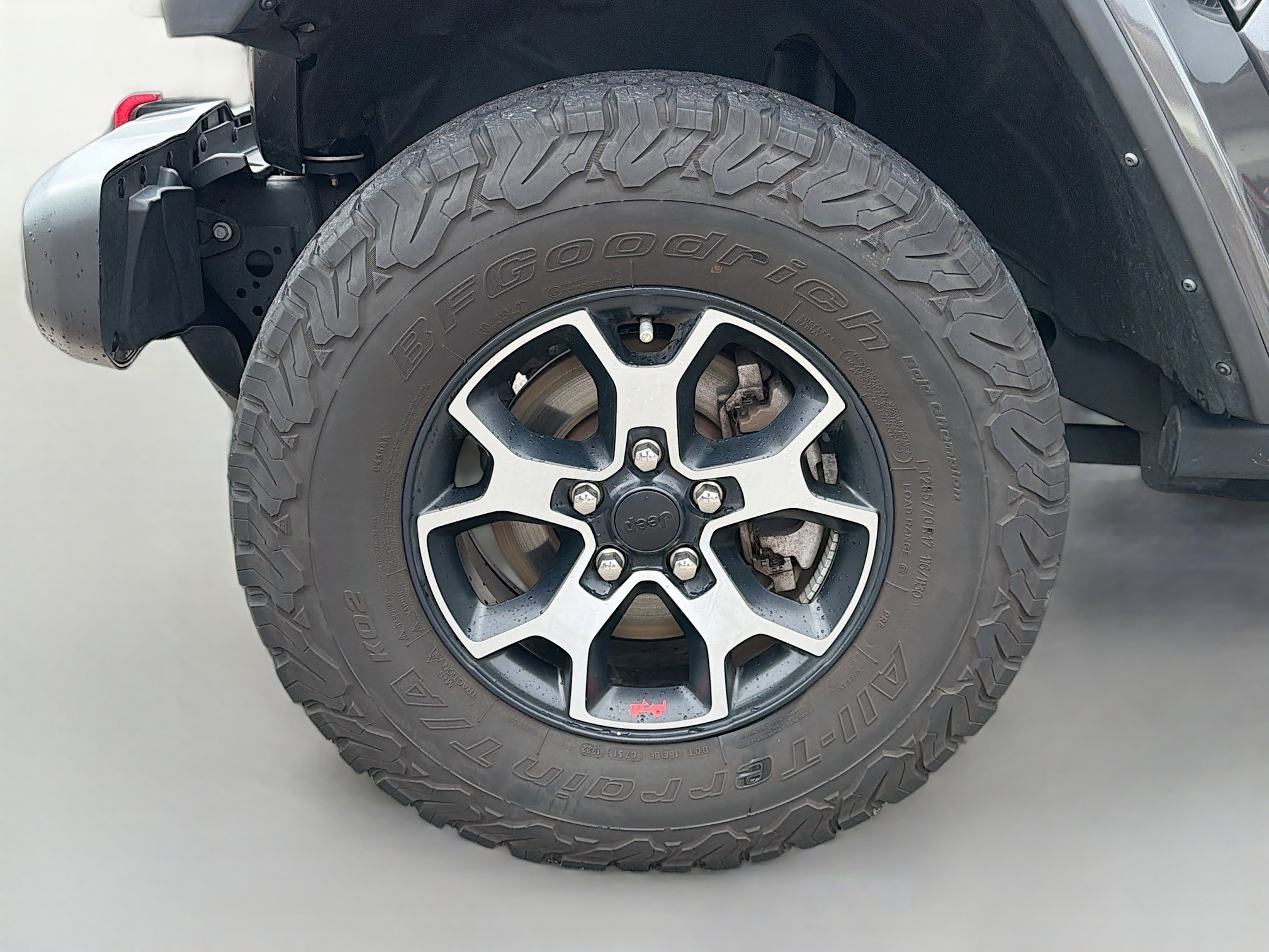 Used 2022 Jeep Wrangler Unlimited Rubicon w/ Cold Weather Group image 40