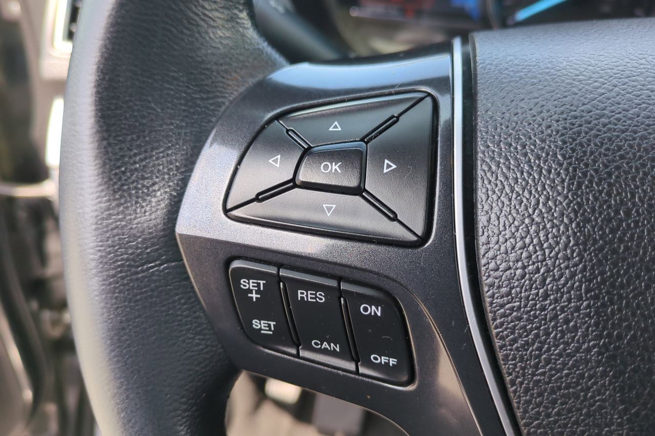 Used 2019 Ford Explorer Limited w/ Class III Trailer Tow Package FWD image 12