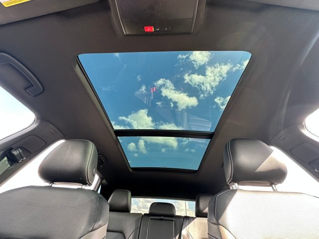 Used 2023 Volkswagen Atlas Cross Sport SEL Premium R-Line image 11