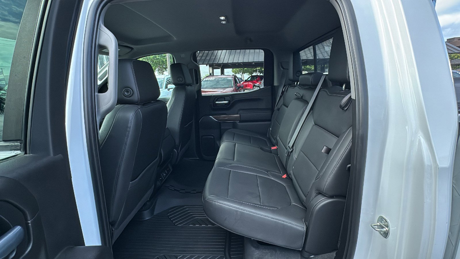 Used 2021 Chevrolet Silverado 1500 LT w/ Convenience Package II RWD image 16