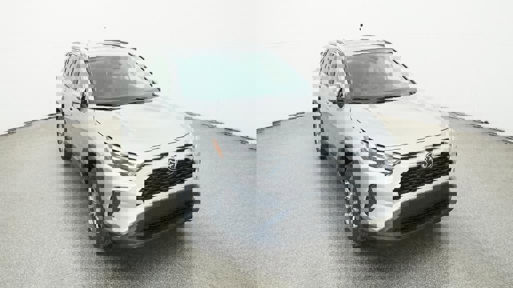 New 2025 Toyota RAV4 XLE image 14