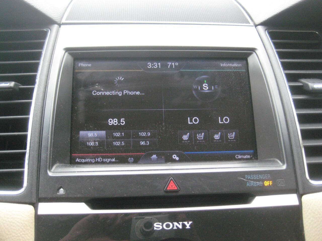 Used 2013 Ford Taurus Limited image 12