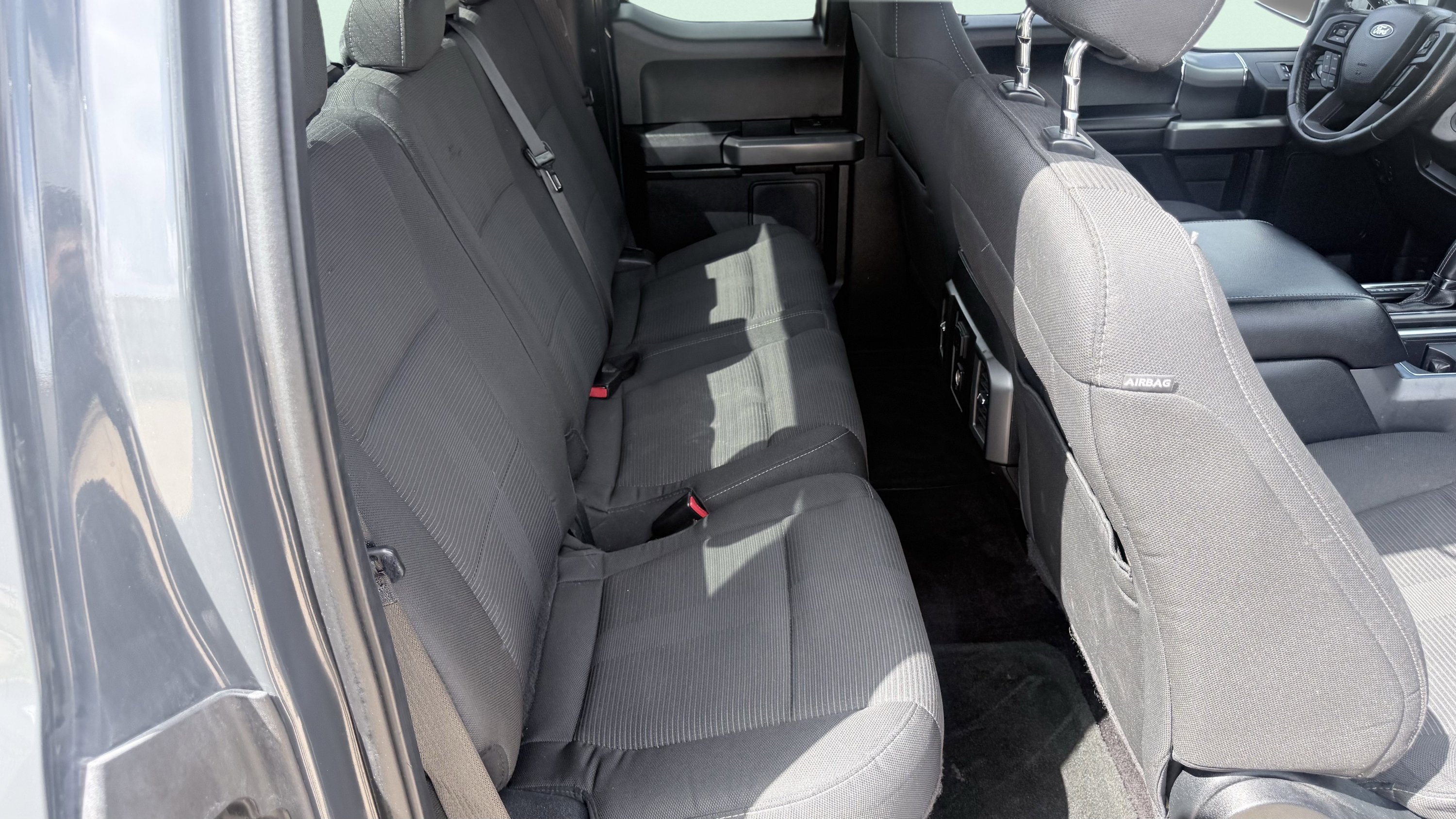 Used 2016 Ford F150 XLT w/ Equipment Group 301A Mid RWD image 31