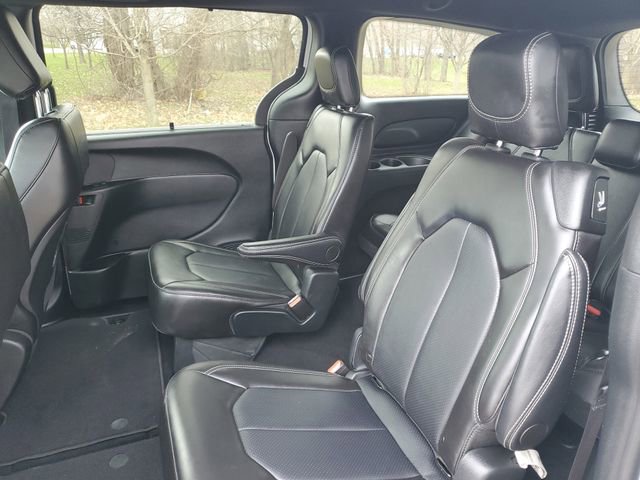 Used 2026 Chrysler Pacifica Select FWD image 26