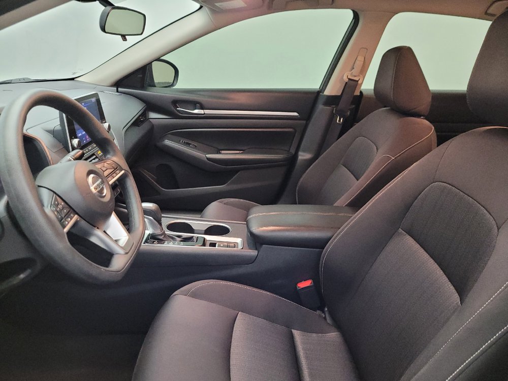 Used 2022 Nissan Altima 2.5 SV AWD/4WD image 17