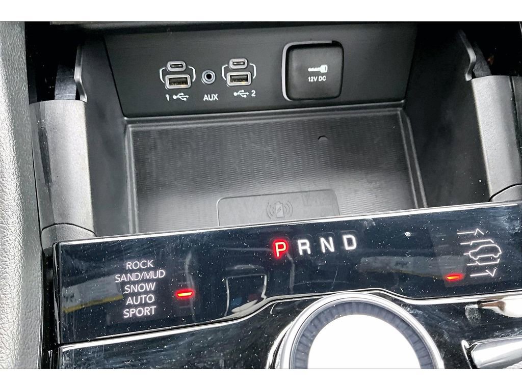 Certified 2025 Jeep Grand Cherokee Overland w/ Luxury Tech Group IV image 29