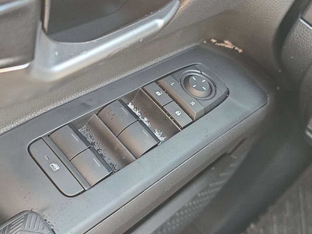 New 2025 Toyota Tacoma TRD Off-Road image 15