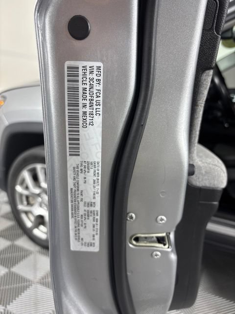Used 2022 Jeep Compass Latitude AWD/4WD image 22