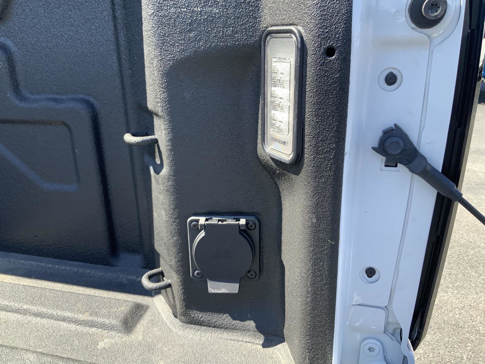 Used 2024 GMC Sierra 3500 Denali image 12