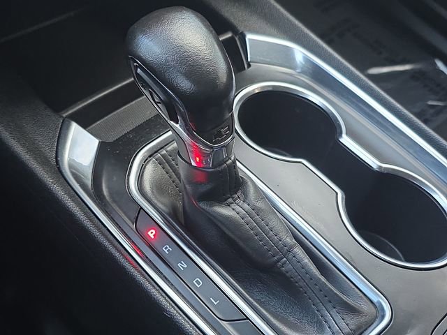 Used 2021 Chevrolet Traverse RS image 16