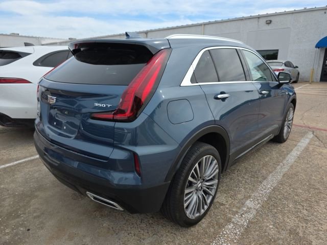 Used 2024 Cadillac XT4 Premium Luxury AWD/4WD image 5