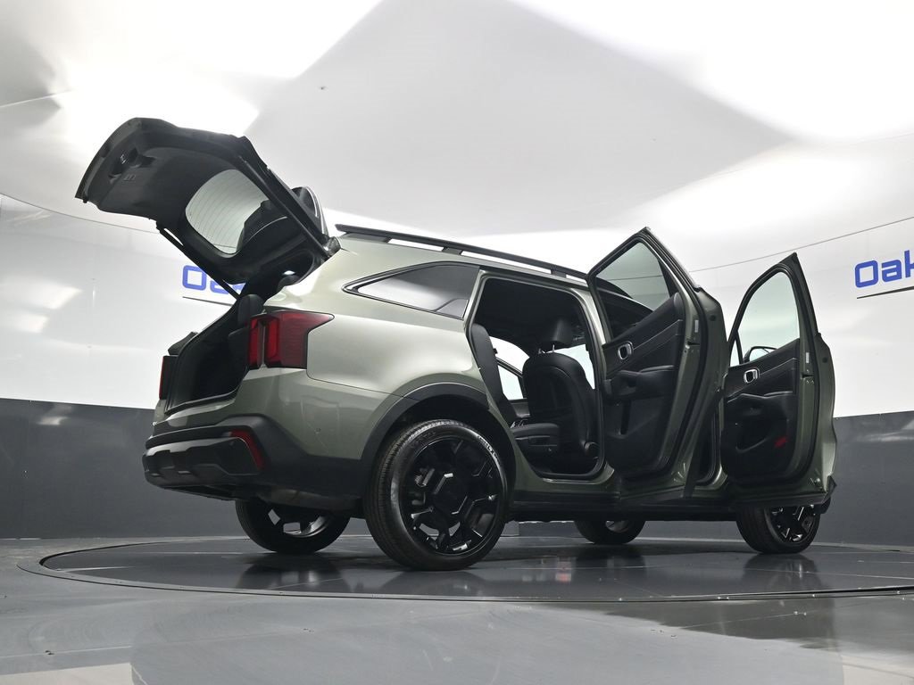 Certified 2025 Kia Sorento SX Prestige image 65